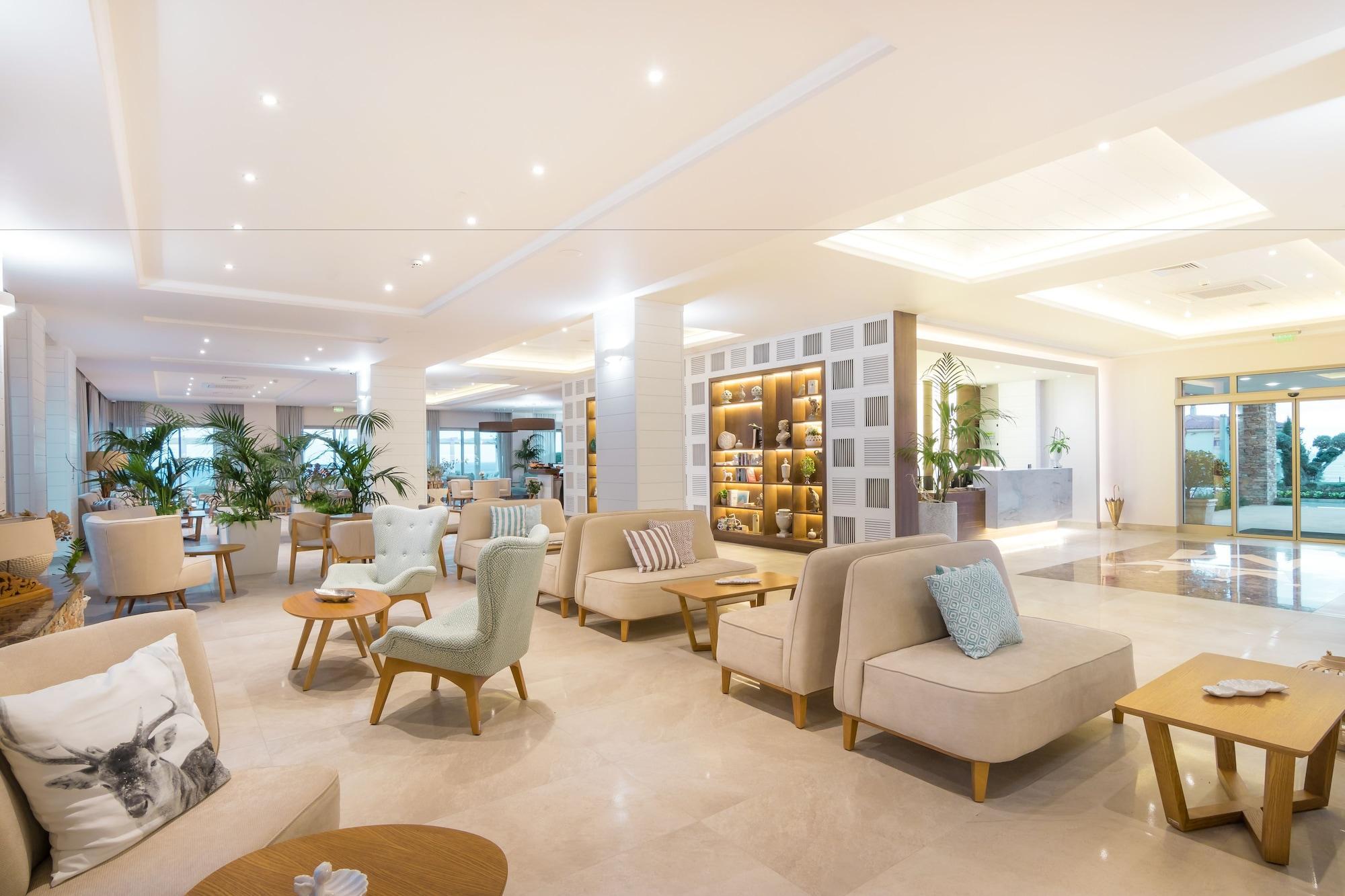 King Maron Wellness Marónia